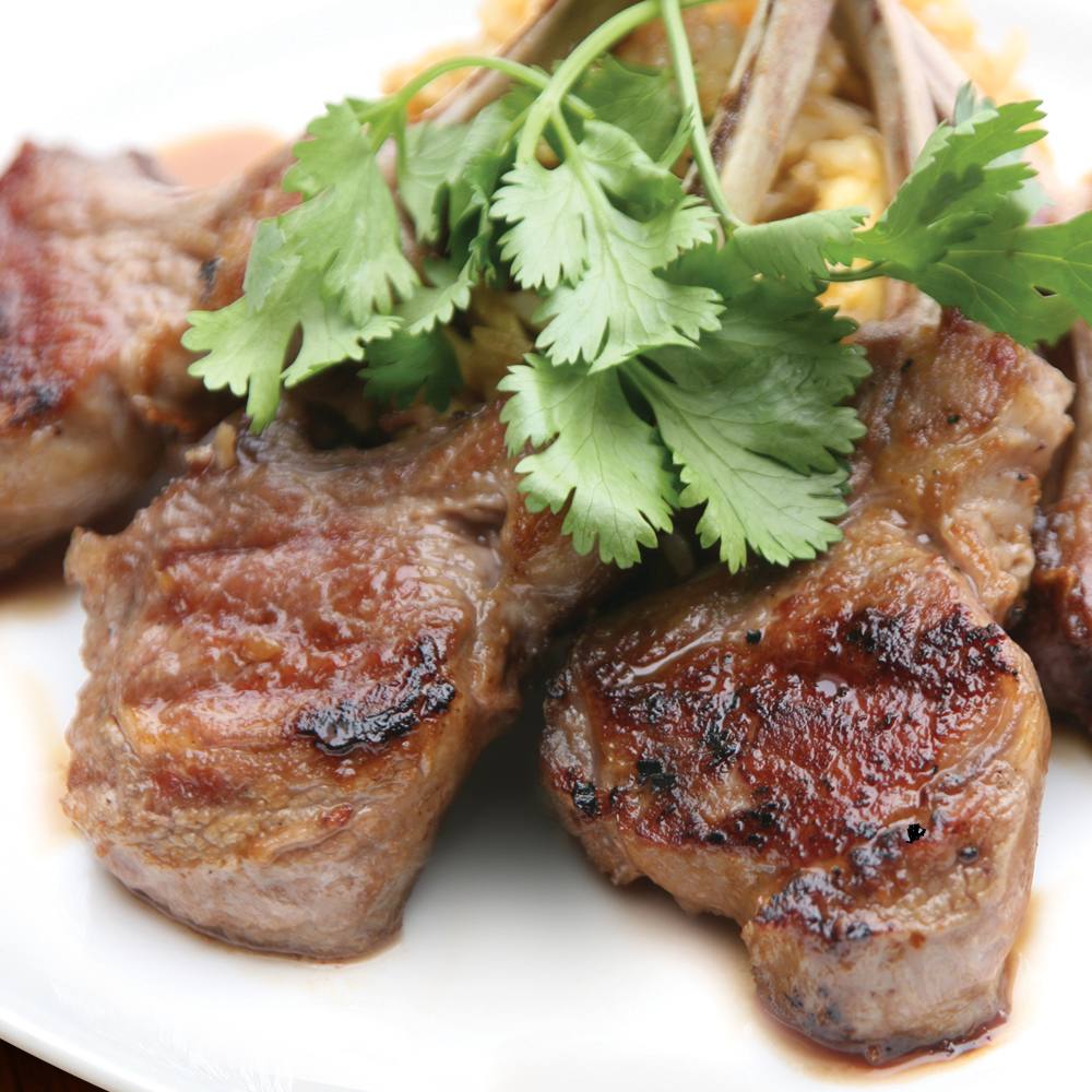 Cotlete de berbecut la gratar